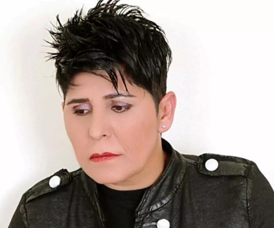 Live on Stage : Cansever