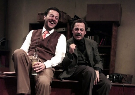 Theater : Istanbul Devlet Tiyatrosu  Profesyonel