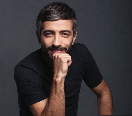 Live On Stage : Resul Dindar